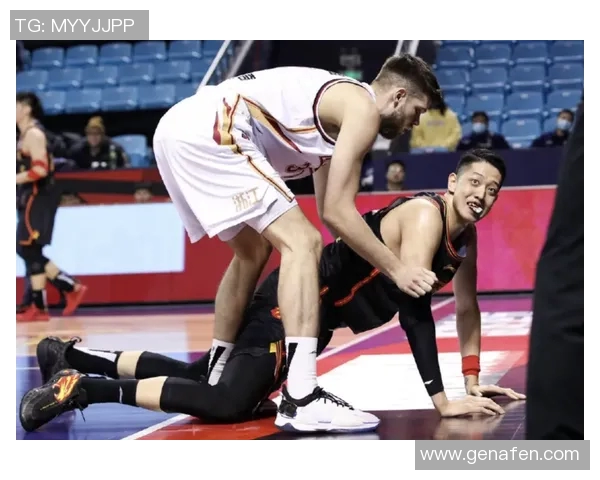 张镇麟因腰胯伤病接受手术治疗将长期缺席训练与比赛活动